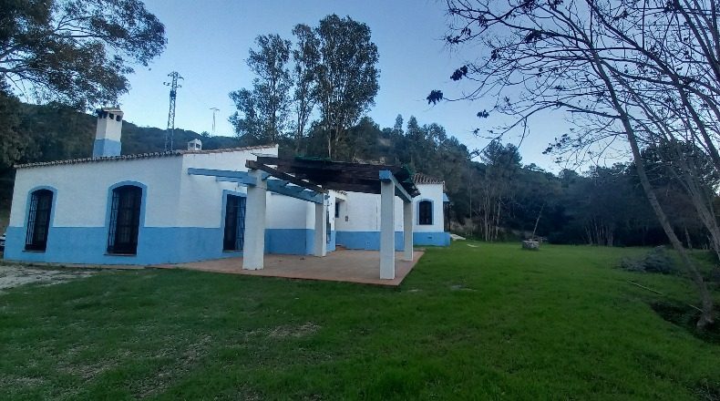 Málaga - Casares - 112000m2