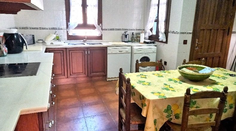 Málaga - Casares - 112000m2
