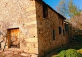 Дом с участком на продажу в городе El Torno Фото