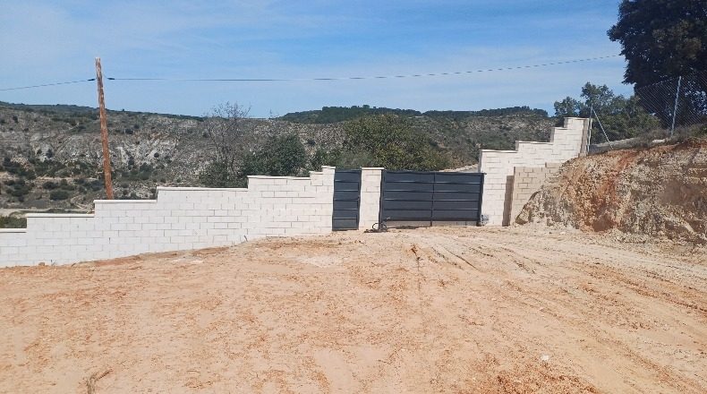 Guadalajara - Hontoba - 1421m2