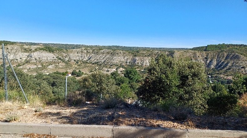 Guadalajara - Hontoba - 1421m2