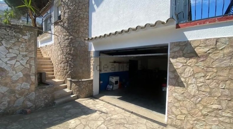 Gerona - Roses - 1835m2