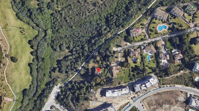 Málaga - Estepona - 2560m2