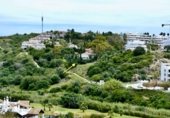 Casa amb terreny en venda a la Calle Juan de Oñate, Estepona, ref.: TR233190 foto
