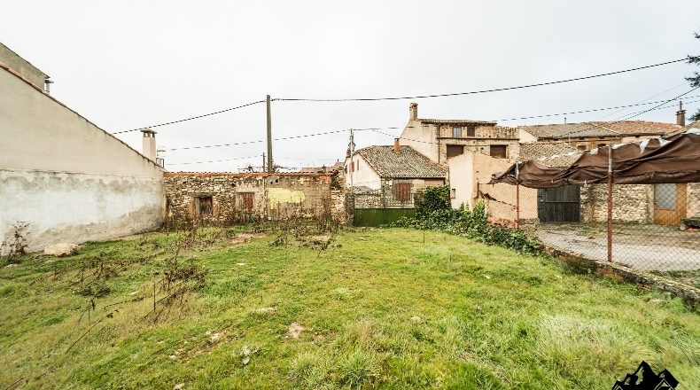 Сеговия - Torre Val de San Pedro - 827m2