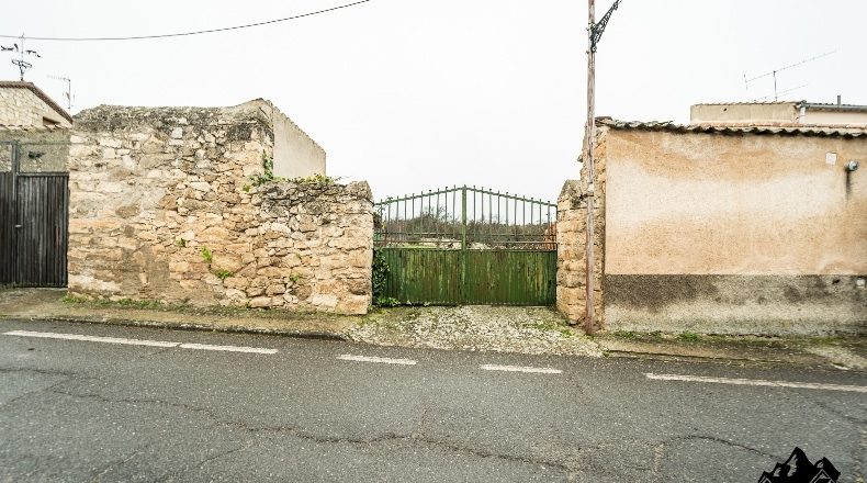 Сеговия - Torre Val de San Pedro - 827m2