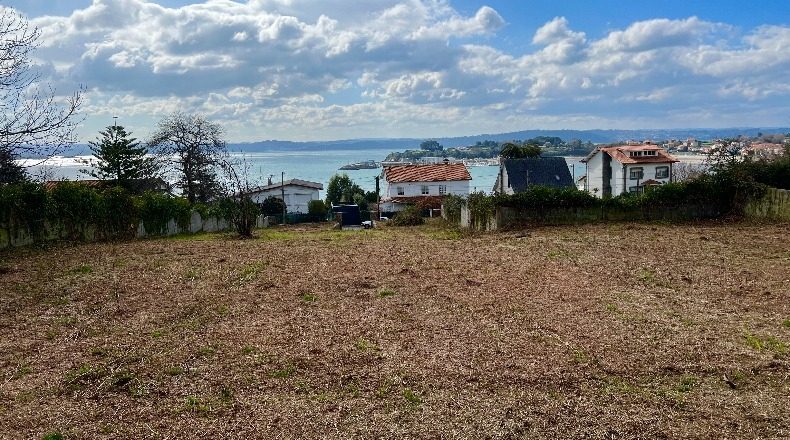 La Coruña - Ares - 1426m2