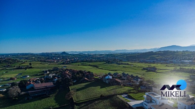 Cantabria - Santa Cruz de Bezana - 1552m2
