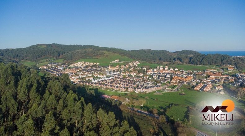 Cantabria - Santa Cruz de Bezana - 1552m2
