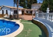 Chalet independiente con terreno en venta en la España, Alginet, ref: TR255299 foto