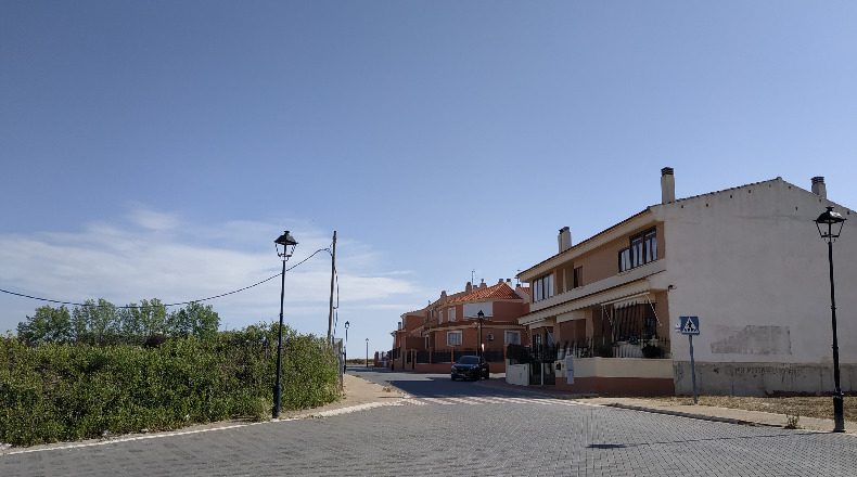 Albacete - La Roda - 1600m2