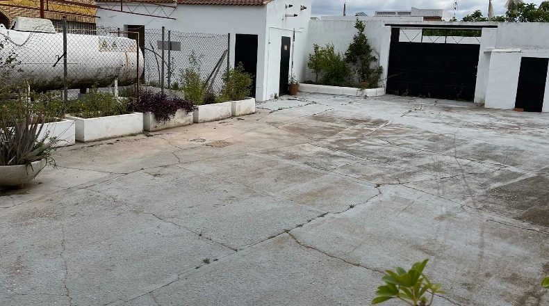 Huelva - Alosno - 1200m2