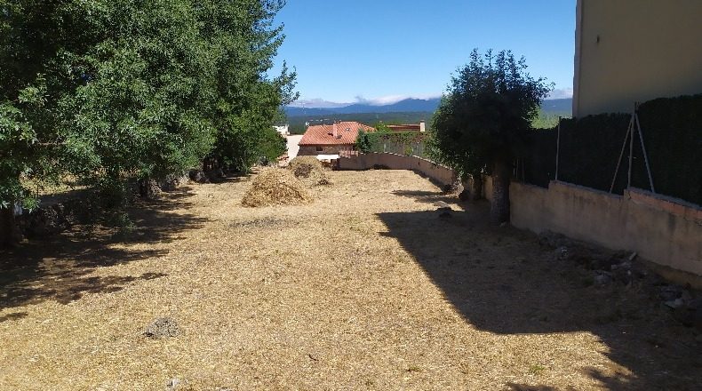 Soria - Cidones - 1053m2