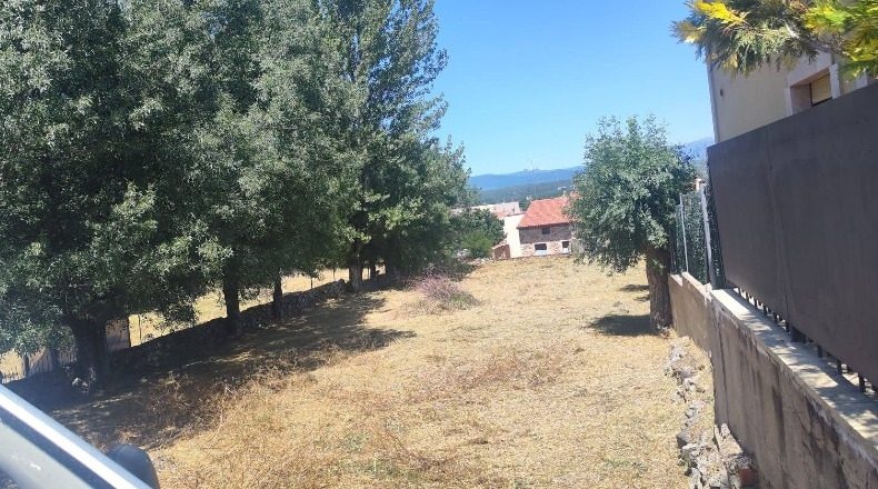 Soria - Cidones - 1053m2