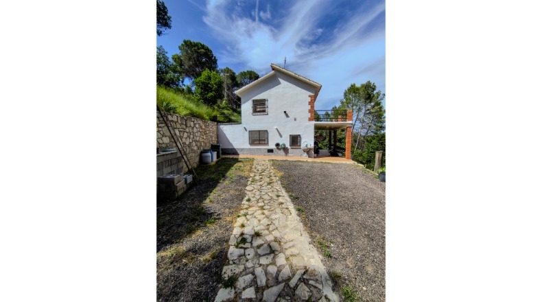 Barcelona - Castellfollit del Boix - 1714m2