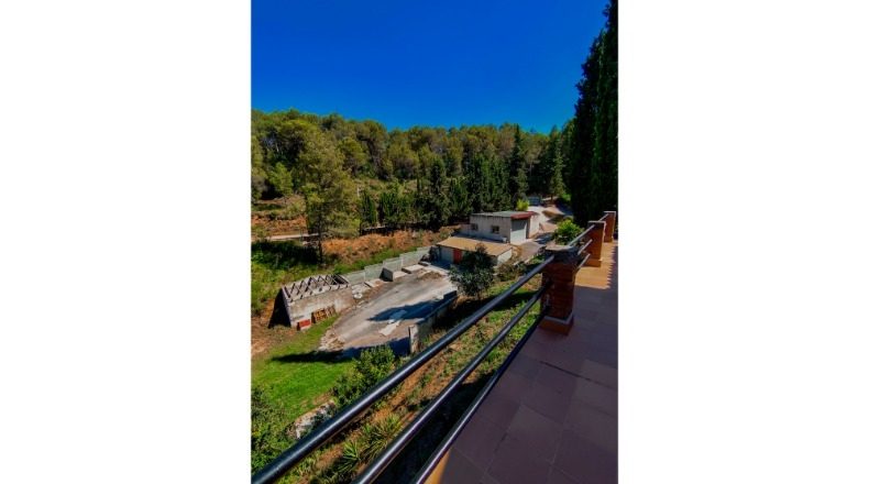 Barcelona - Castellfollit del Boix - 1714m2