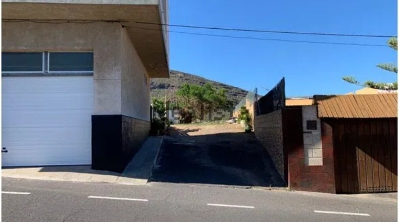 Santa Cruz de Tenerife - Candelaria - 611m2