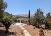 Manor house with land for sale on Camino de Loja a Algarinejo, Loja, ref: TR307917 photo