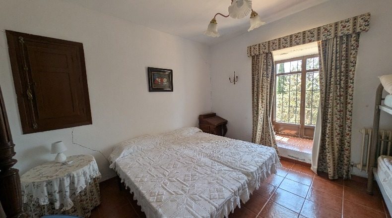 Granada - Loja - 1250000m2