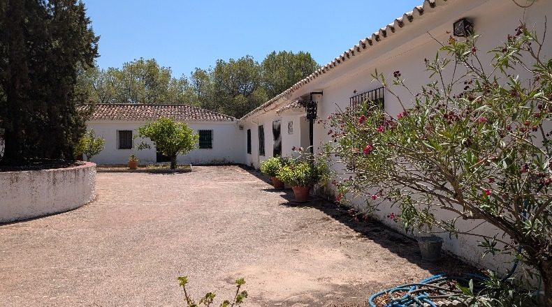 Granada - Loja - 1250000m2