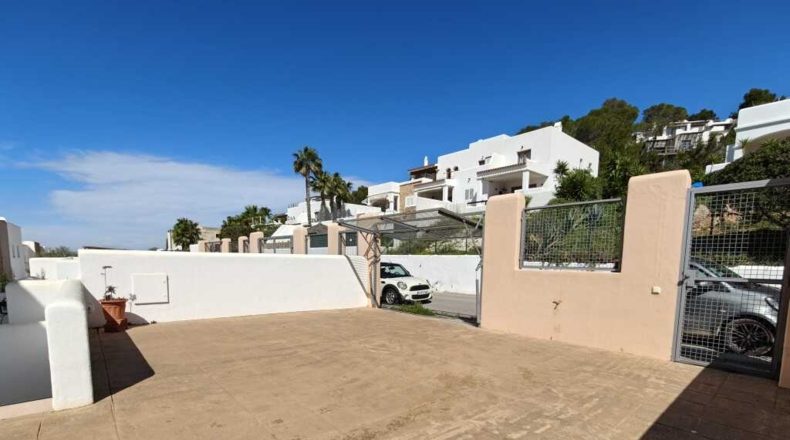 Illes Balears - Cala Vedella - 254m2