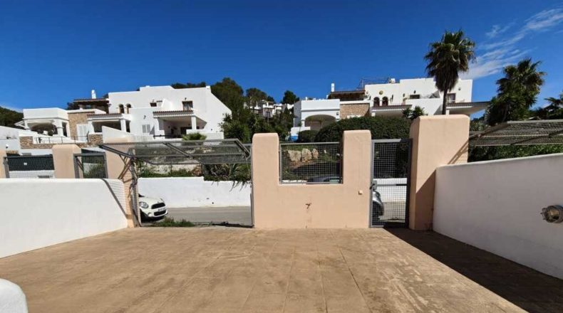 Balearic Islands - Cala Vedella - 254m2