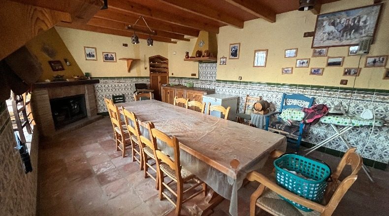 Málaga - Antequera - 3300m2