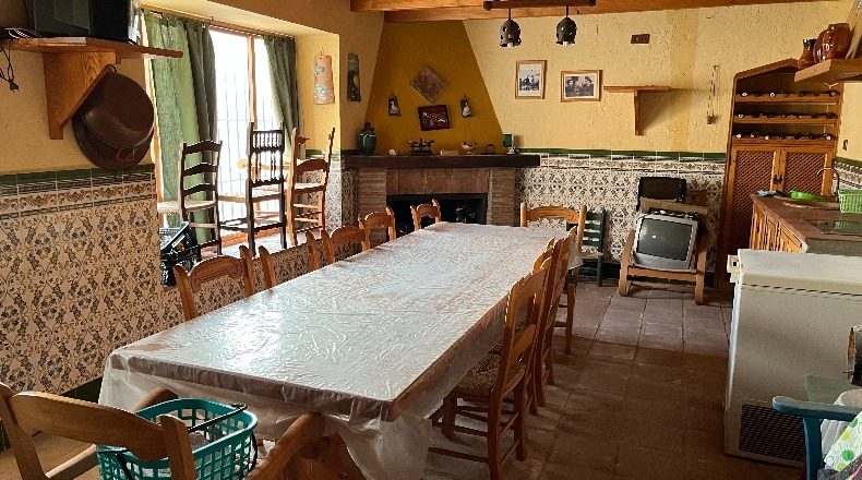 Málaga - Antequera - 3300m2