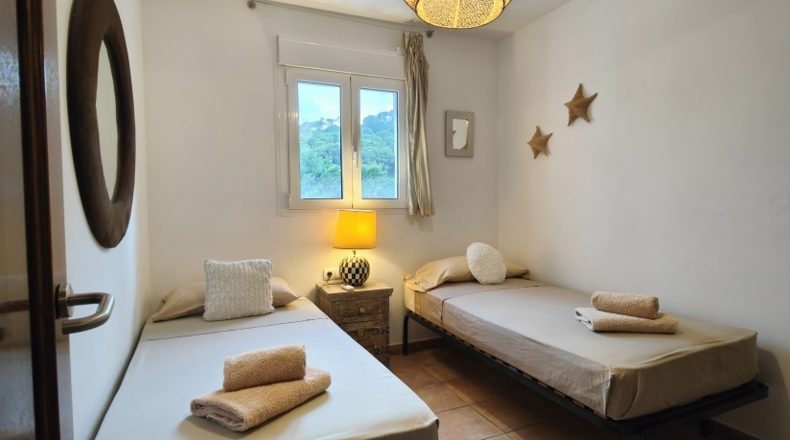 Balearic Islands - Cala Vedella - 254m2