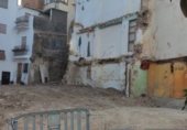Городская земля под застройку на продажу у города Güéjar Sierra Фото