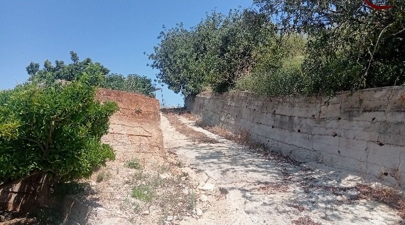 Valencia - Fuente Encarroz - 13000m2