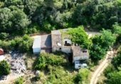 Фермерский дом с участком на продажу в городе Tossa de Mar Фото