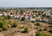Земля, подлежащая урбанизации на продажу у города Ла-Побла-де-Вальбона Фото