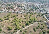 Земля, подлежащая урбанизации на продажу у города Ла-Побла-де-Вальбона Фото