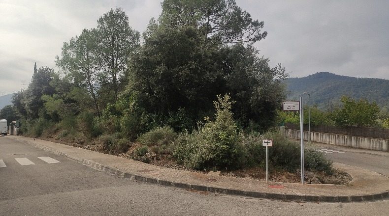 Gerona - Llorà - 1076m2