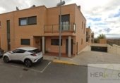 Chalet independiente con terreno en alquiler en Bargas ref: TR354204 foto