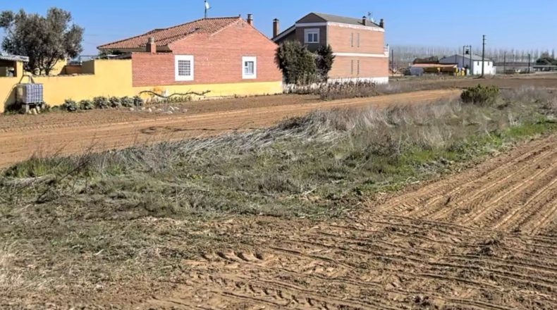 Zamora - Villanueva de Azoague - 733m2