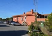 Отдельно стоящий дом с участком на продажу в городе Бенидорм Фото