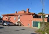 Отдельно стоящий дом с участком на продажу в городе Бенидорм Фото