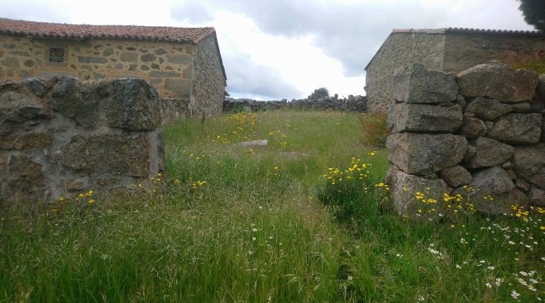 Авила - Malpartida de Corneja - 250m2
