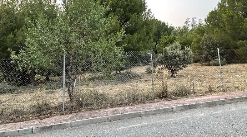 Comunidad de Madrid - Guadarrama - 1967m2