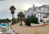 Chalet independiente con terreno en venta en la Carrer del Camí de l'Atall, Alcossebre, ref: TR373172 foto