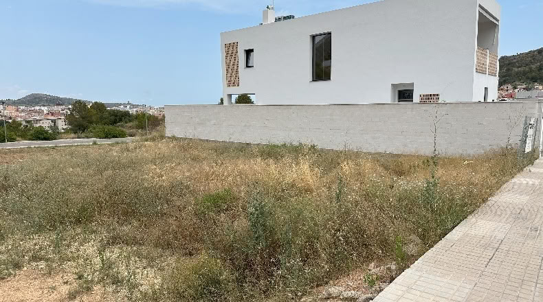 Castellón - la Vall d'Uixó - 329m2