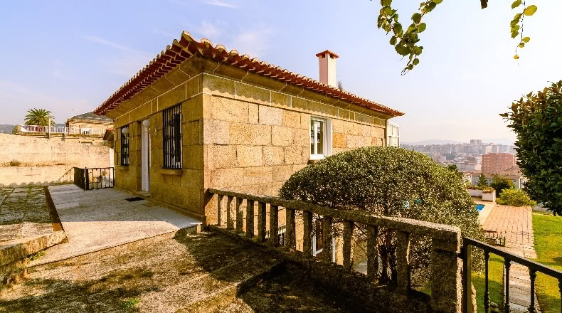 Pontevedra - Vigo - 1260m2