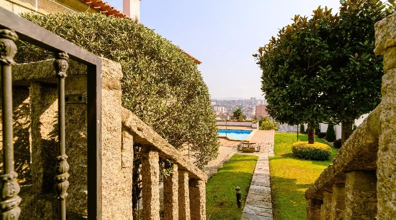 Pontevedra - Vigo - 1260m2