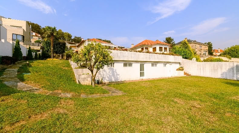 Pontevedra - Vigo - 1260m2