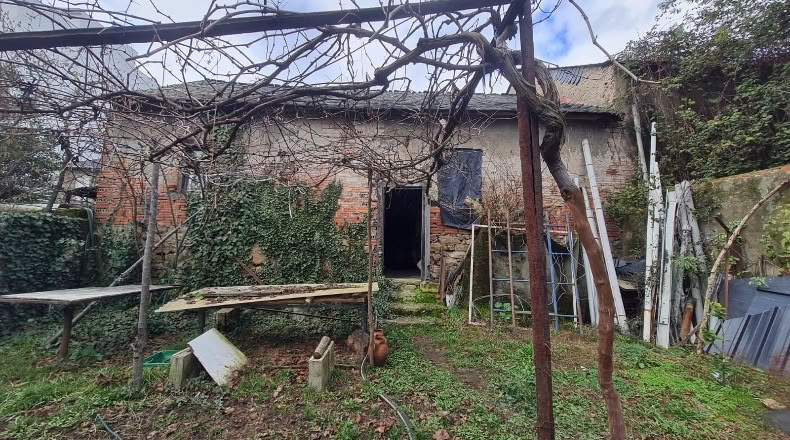 León - Bembibre - 555m2