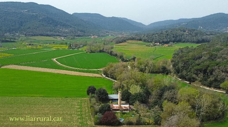 Жирона - Sant Vicenç de Camós - 3396m2