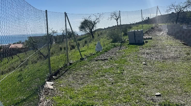 Málaga - Rincón de la Victoria - 3200m2