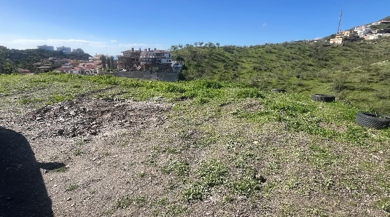 Málaga - Rincón de la Victoria - 3200m2